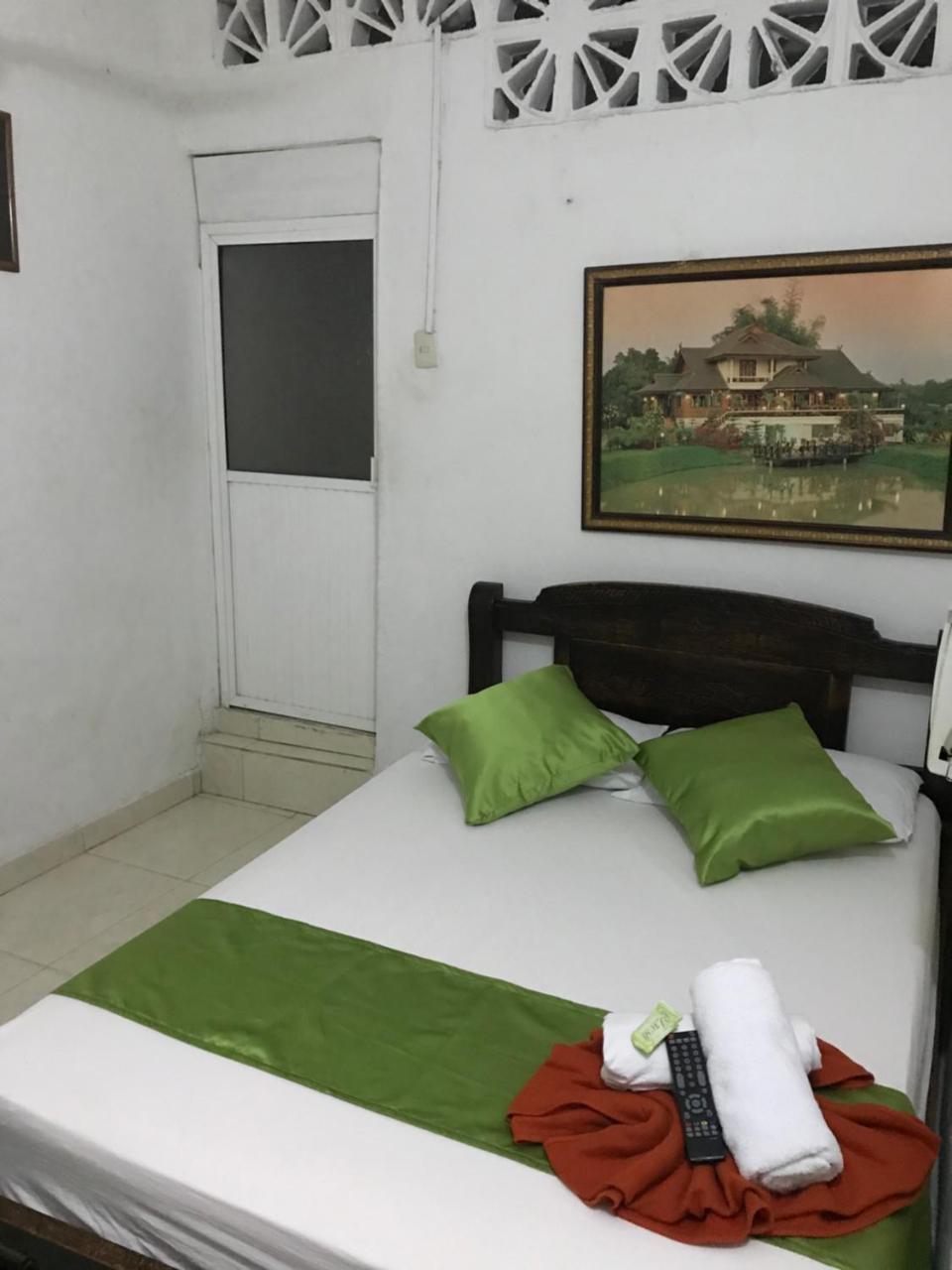 Hostal La Espanola De Getsemani Cartagena Екстериор снимка