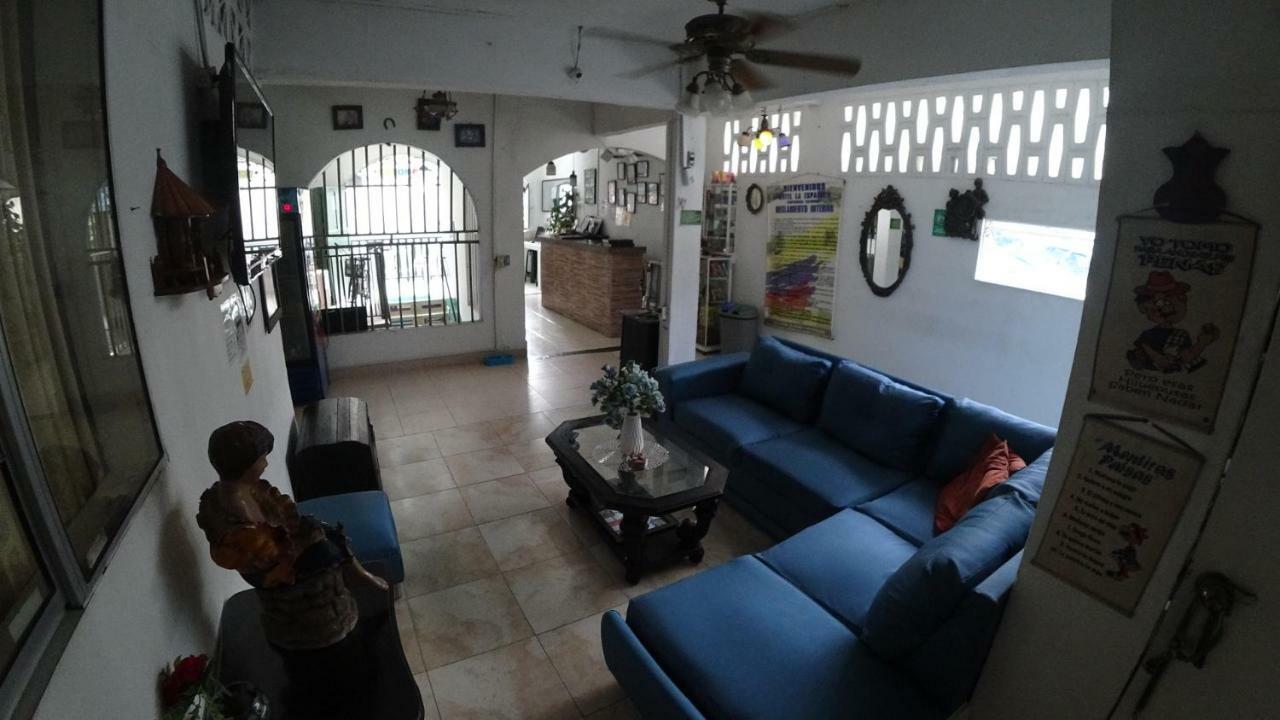 Hostal La Espanola De Getsemani Cartagena Екстериор снимка